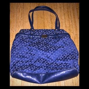 Vtg Tommy Hilfiger purse !!